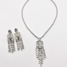 Conjunto gargantilha e brincos SJ