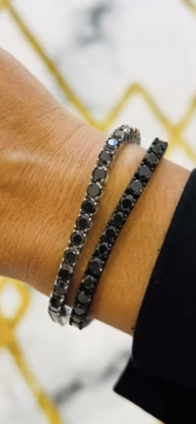 Pulseira riviera com pedras pretas PF