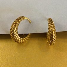 Argolas marteladas, em Prata dourada